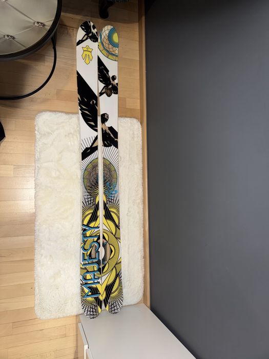 Narty Majesty Nowe Limitowana edycja 2014 rok twin tip