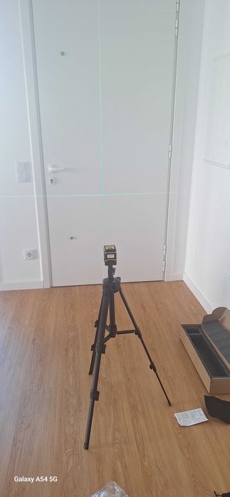 Nível Laser + tripé Auto Nivelamento Pladur mosaico Ladrilhador NOVO