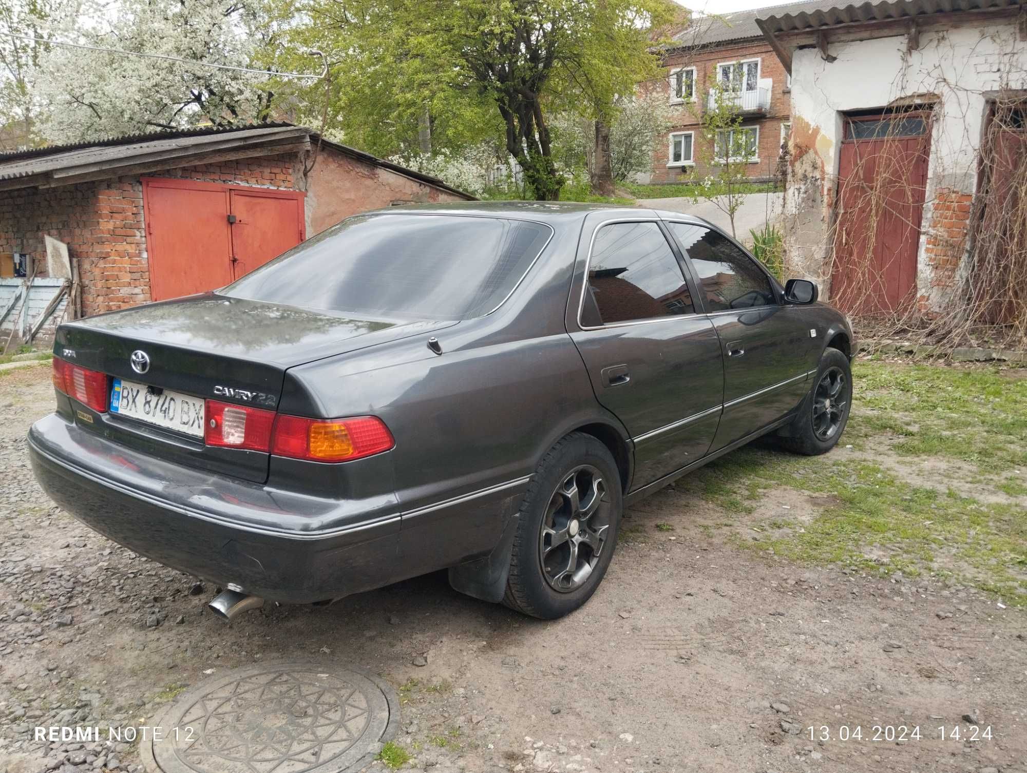 Продам авто 2000р