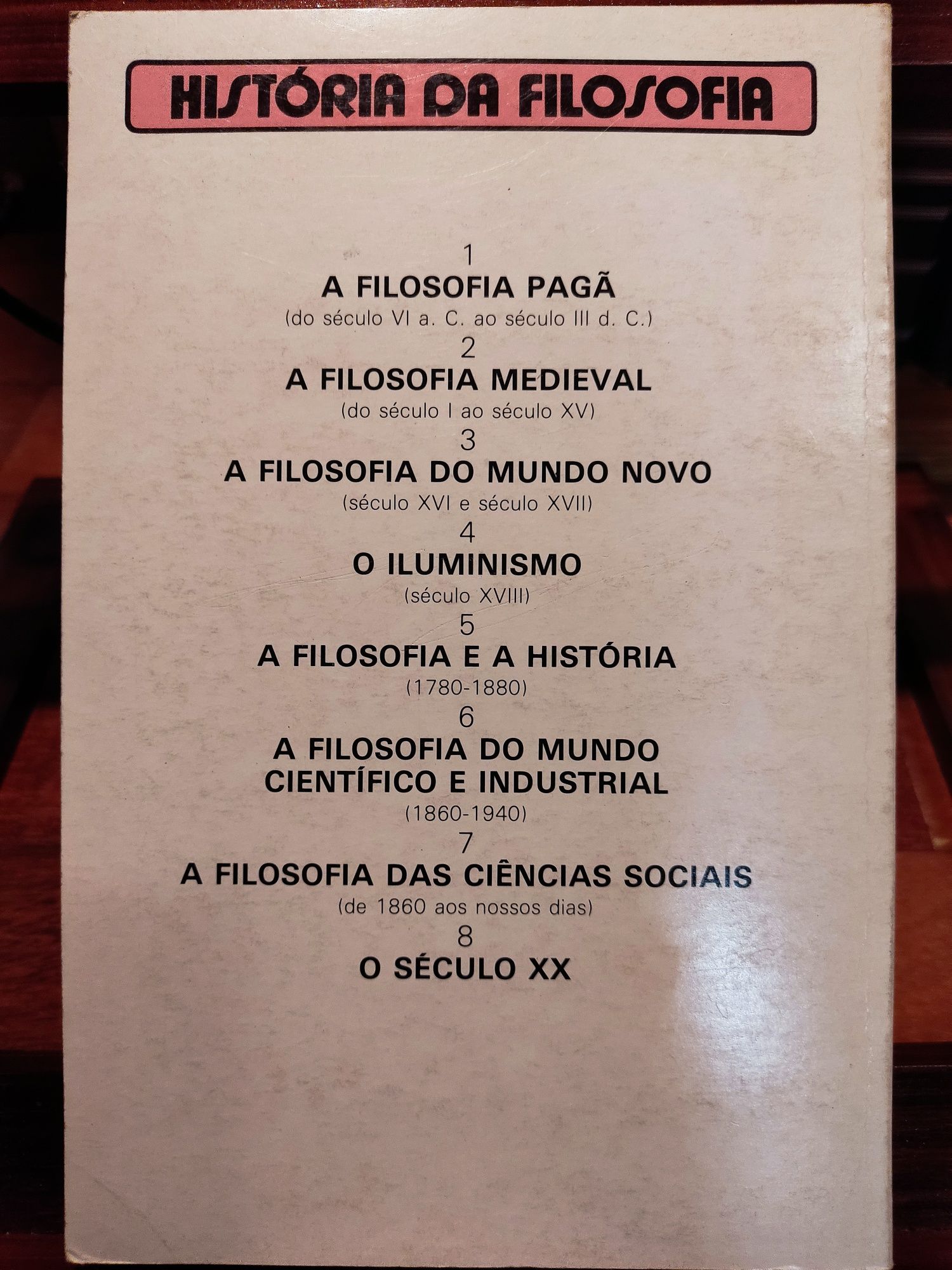 Livro A filosofia do mundo novo - séc XVI e séc XVII