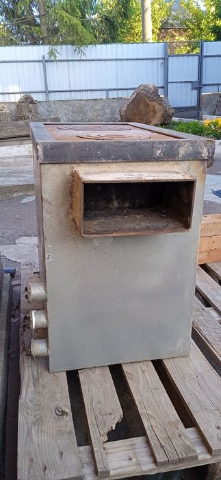 Твердопаливний котел