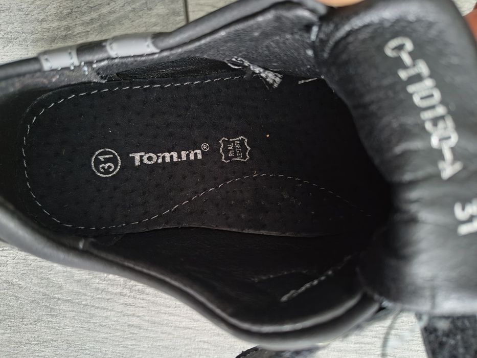 Дитяче взуття. 31 розмір