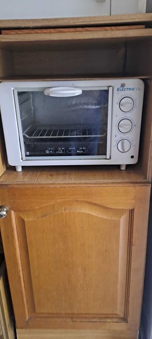 Forno elétrico (pouco uso)