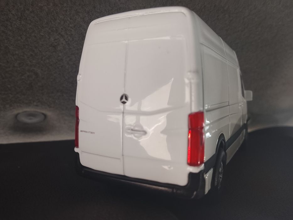 Mercedes sprinter nova