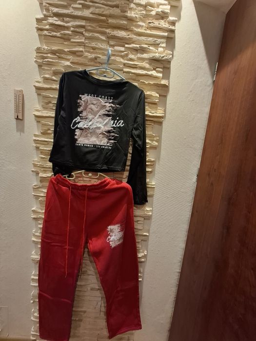 Dresy damskie kpl. -  rozmiar XL