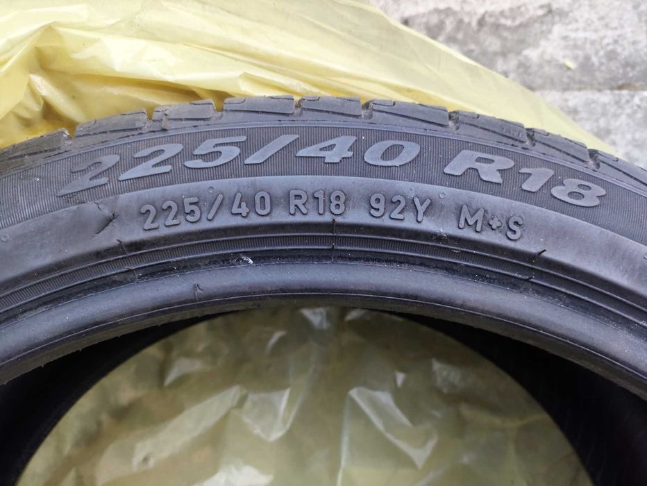 Pirelli all season cinturato plus 225/40/18