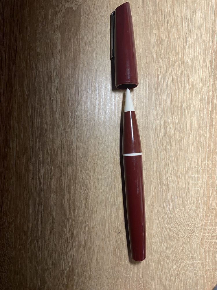 Большая сувенирная шариковая ручка