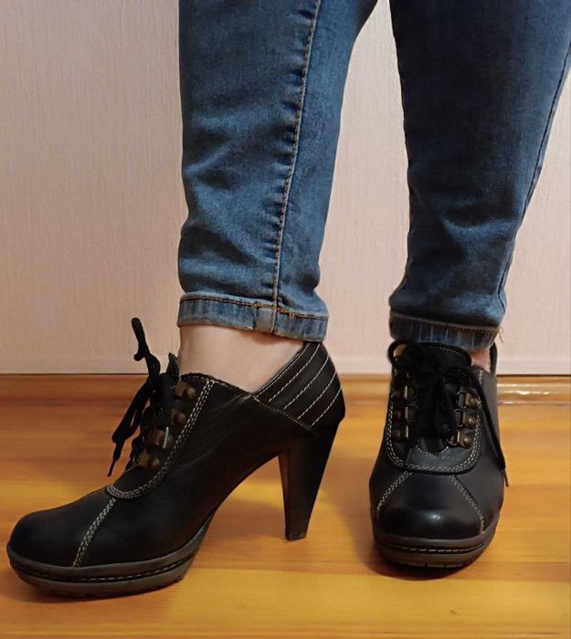 Жіночі ботильйони, туфлі, ботинки, мешти, черевики на підборах. 38/39р