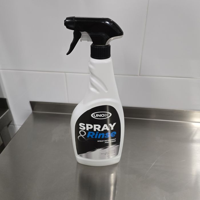 UNOX Spray & Rinse de limpeza de forno marca unox