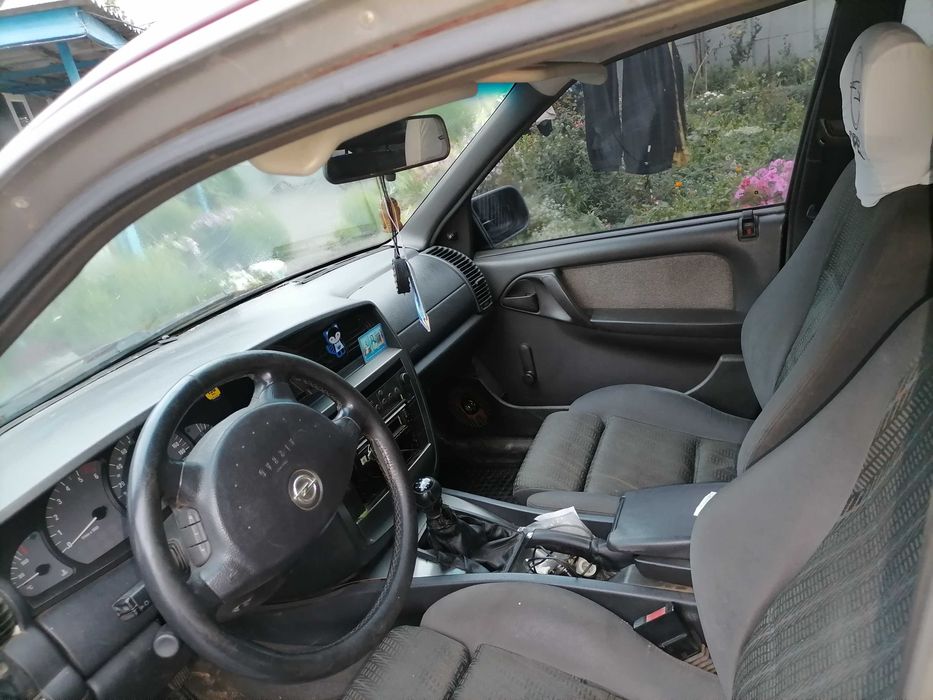 Продам машину орель