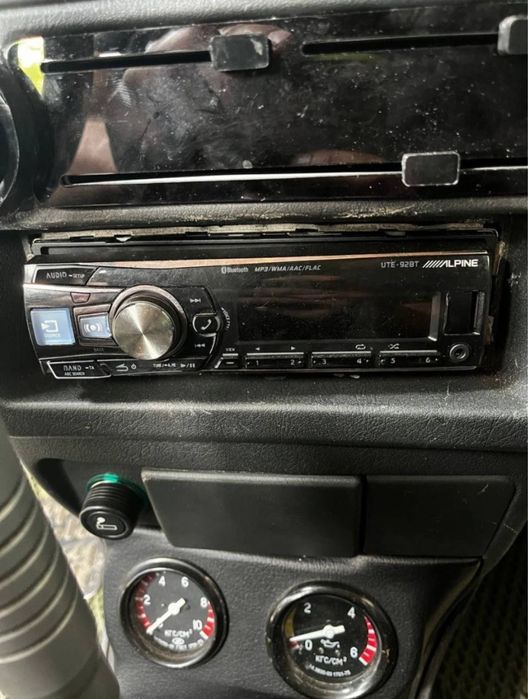 Алпайн 92вт в ідеальному стані