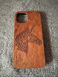 Drewniane, mocne etui z koniem do Iphone 12Pro Max