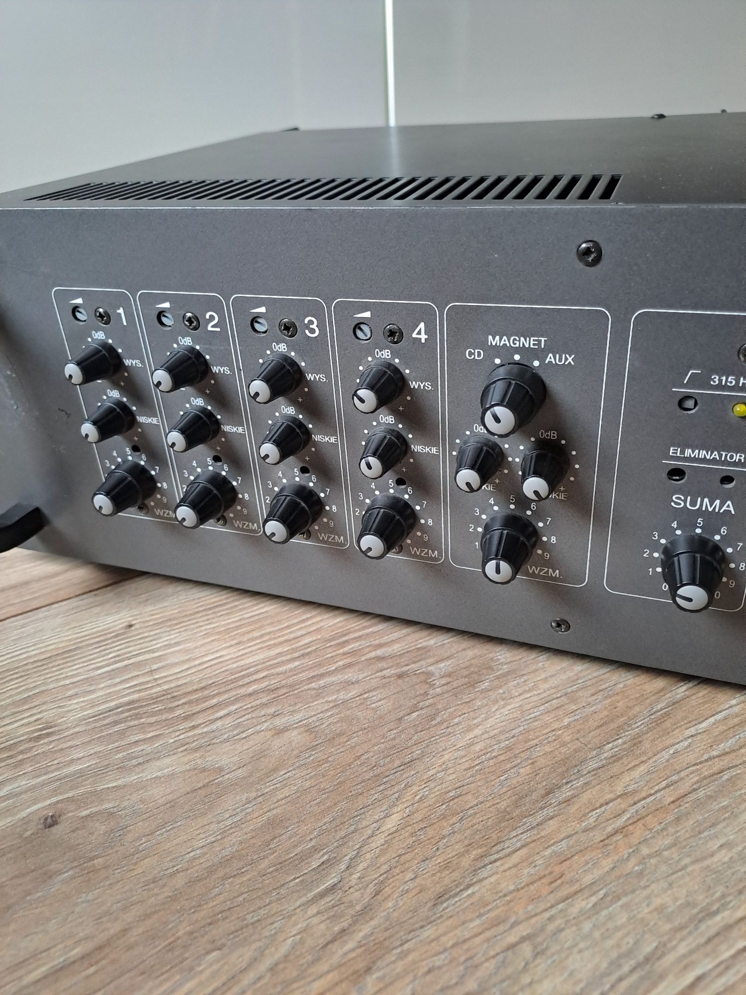 Wzmacniacz mocy 5205 Elektronika