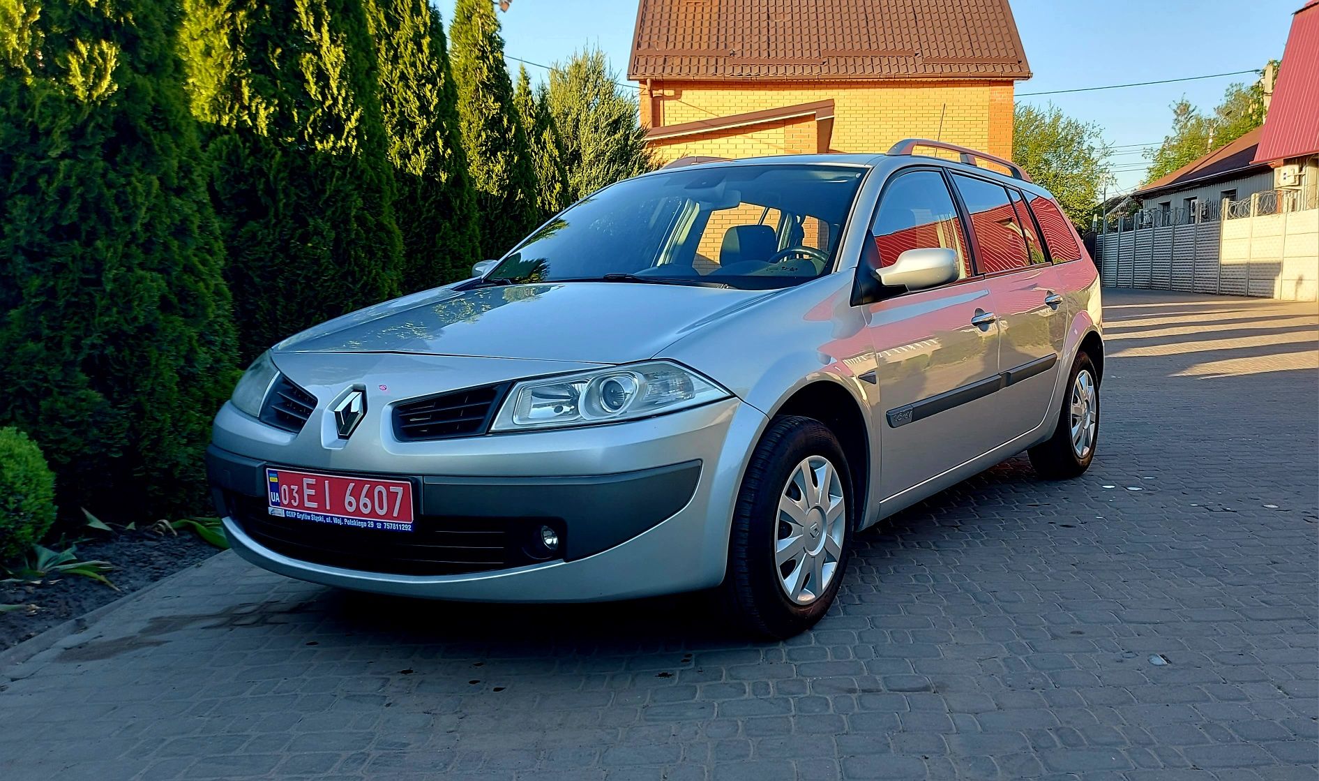 Renault Megane 1.6 бензін