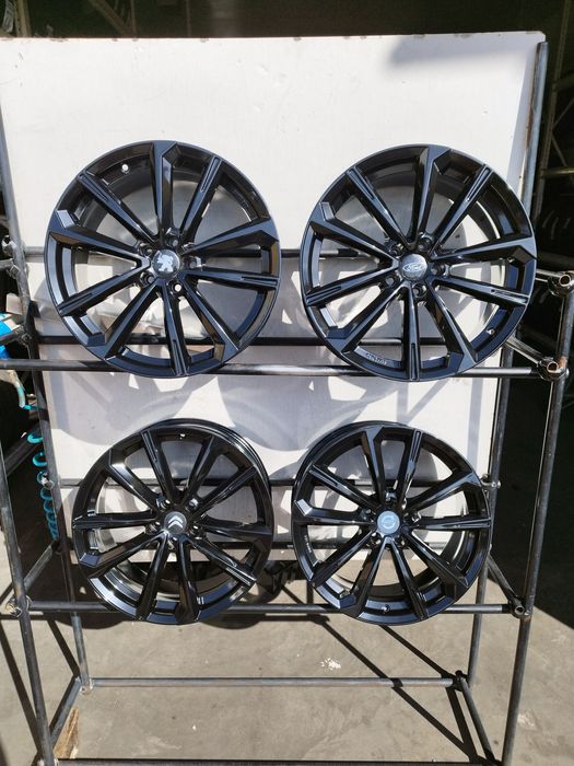 Felgi 19" 5x108 Et 40 8.5j Ford Volvo Citroen Peugeot Land Rover