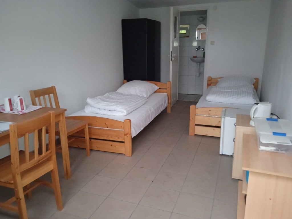 Pokój dwuosobowy w Pluskach blisko jeziora