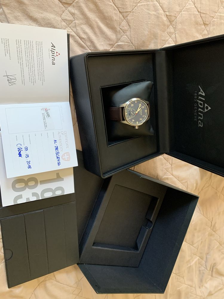 Швейцарские часы ALPINA Startimer Pilot Quartz 280BGR4S6