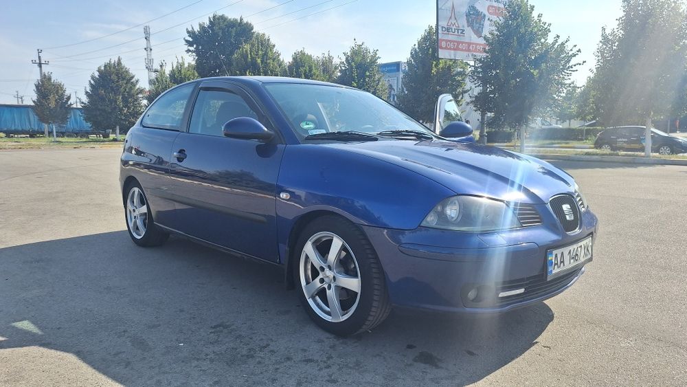Продаю свою машинку seat Ibiza