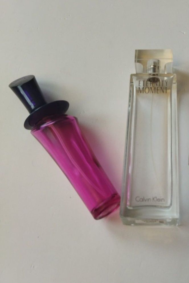 Lote de 7 Frascos (vazios) de perfume, de coleção.