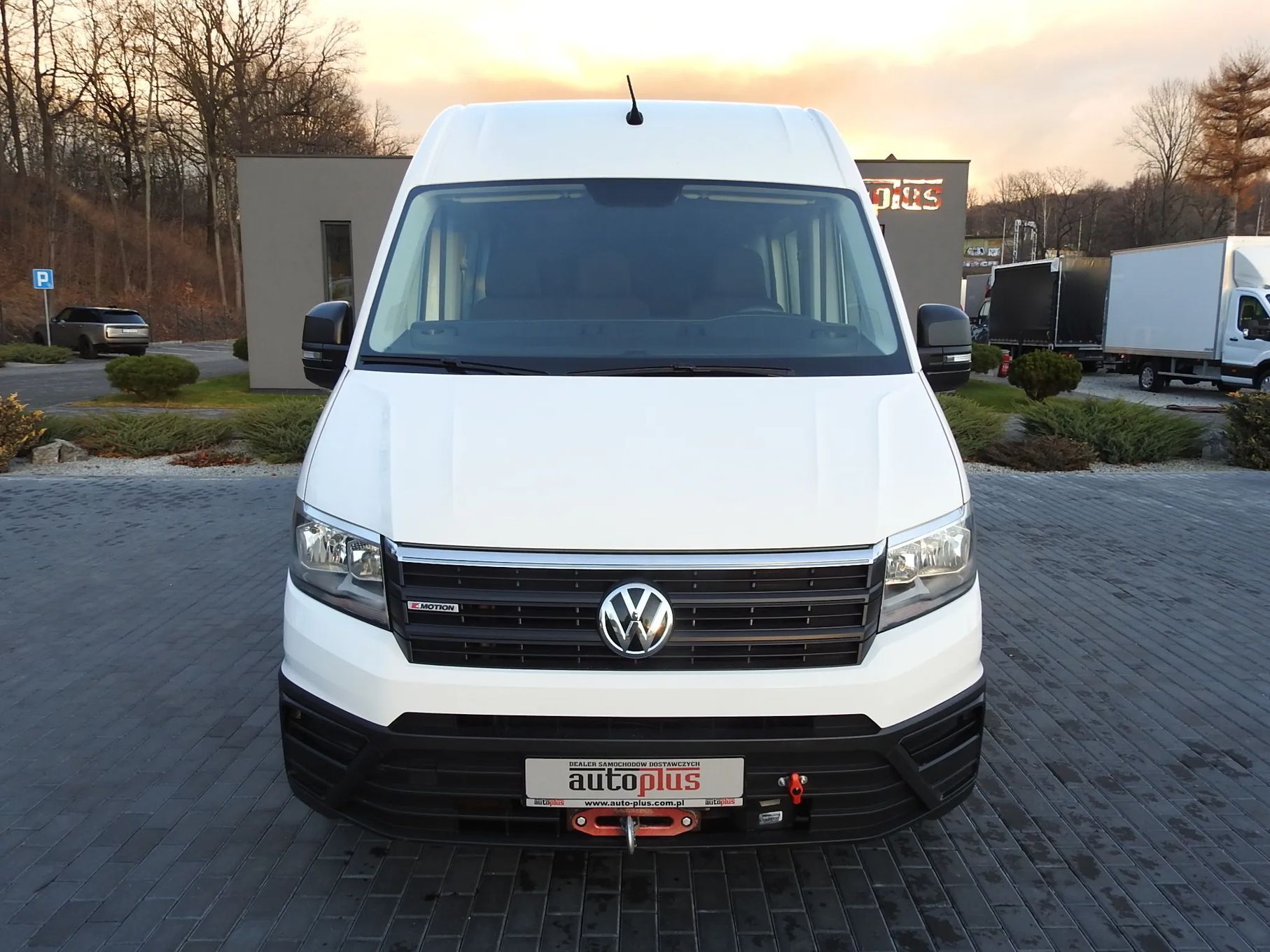 Volkswagen CRAFTER 4X4 4MOTION FURGON BRYGADÓWKA 7 MIEJSC KLIMATYZACJA 140KM [ 009040 ]  stan bardzo dobry, nie wymaga nakładow finansowych, dostępny od ręki