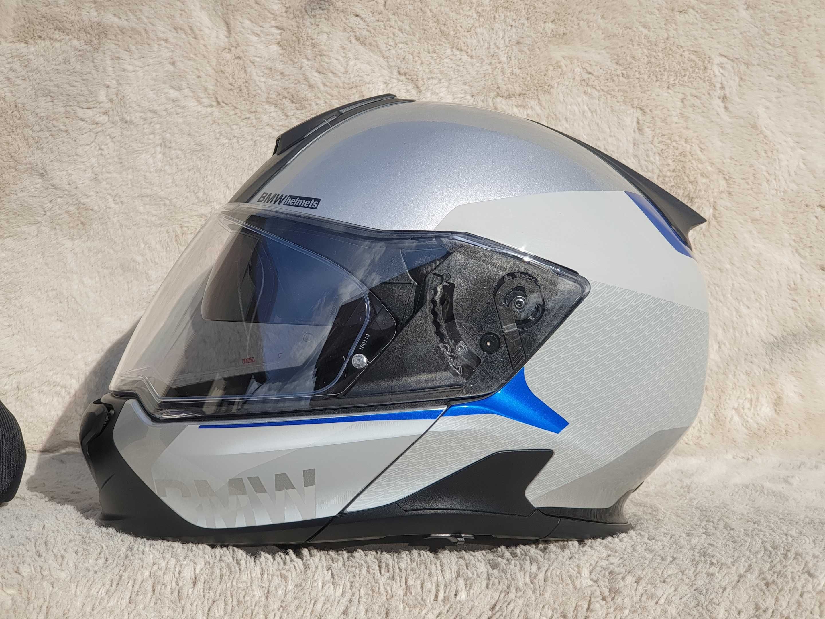 Bmw System Carbon 7 rozm XL , szczękowy kask motocyklowy