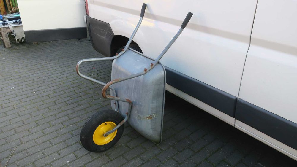 Taczka koło pompowane