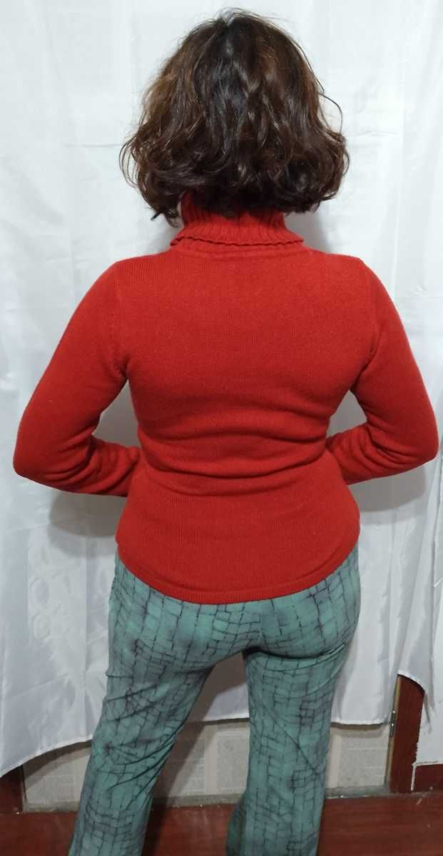 Camisola vermelha de Americo Tavar