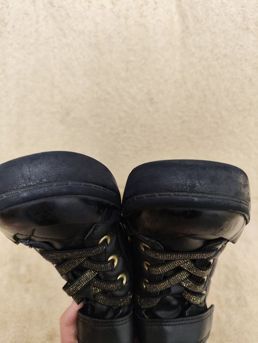 Ботинки для дівчинки H&M 28 розмір