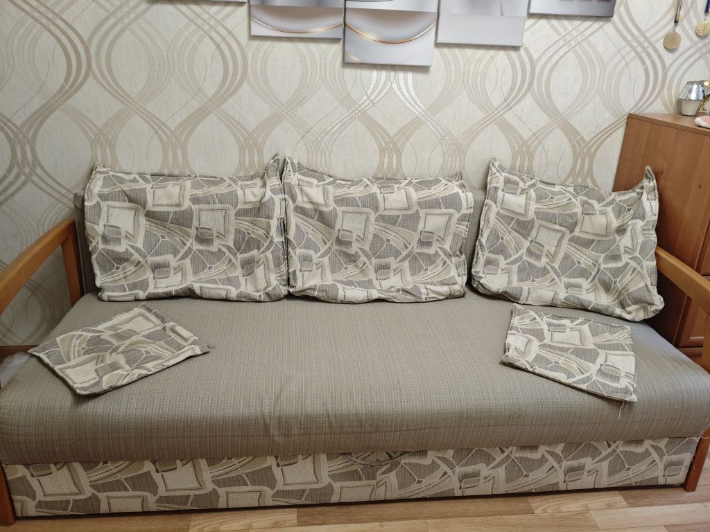 Продам диван 2,00*1,45 б/у