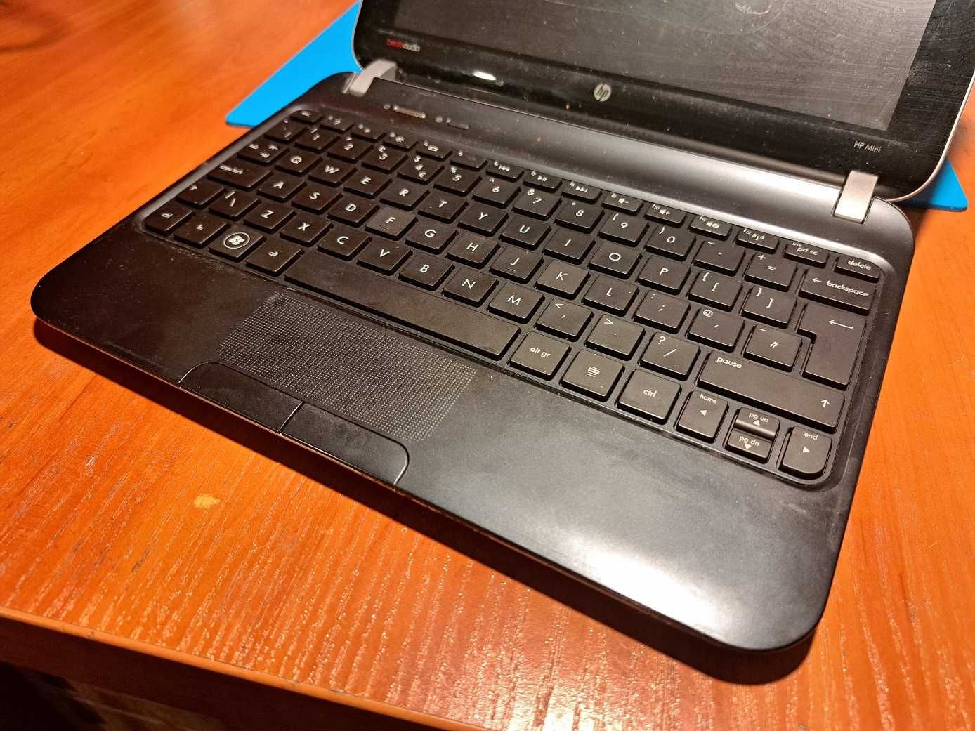 Laptop notebook netbook HP Mini 10.1", włącza się, części.
