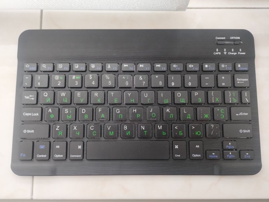 Bluetooth клавіатура