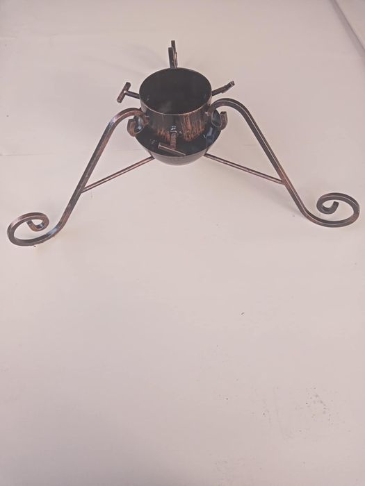 Stojak pod choinkę metalowy