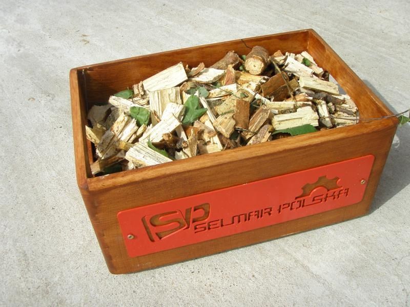 Rozdrabniacz do gałęzi Rębak ogrodowy Selmar R-16 Transport