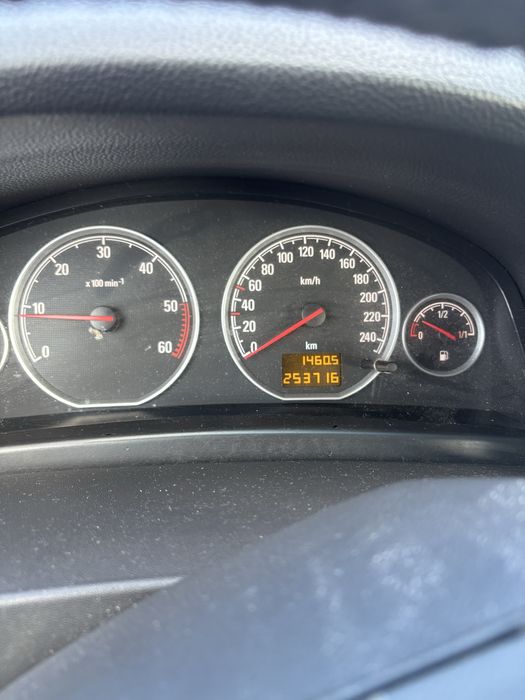 Opel vectra C 1.9