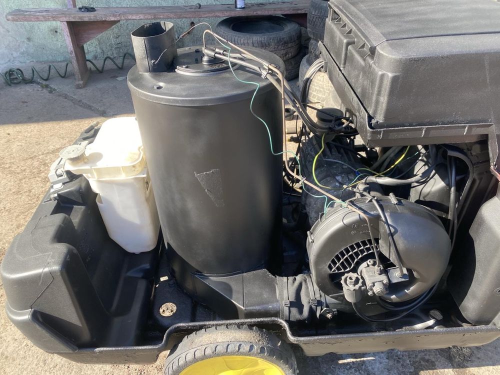 Продам Керхер HDS695 M Eco