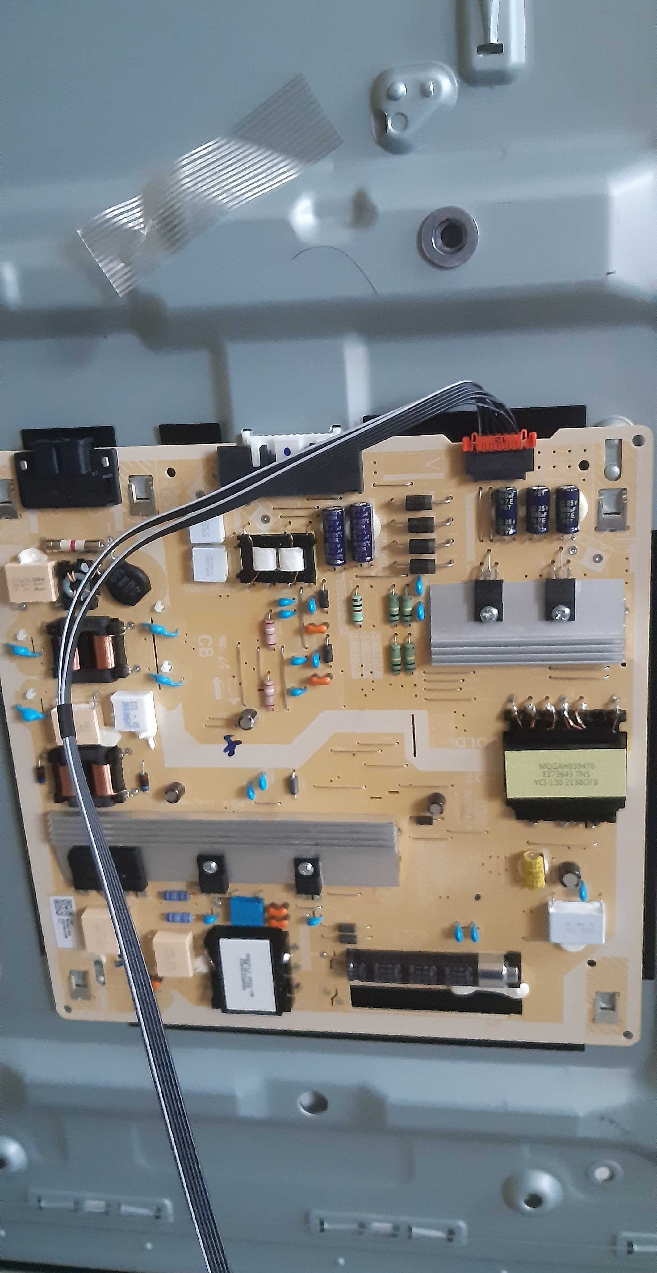 Zasilacz do telewizora Samsung QE50Q67AAU sprawdzony sprawny