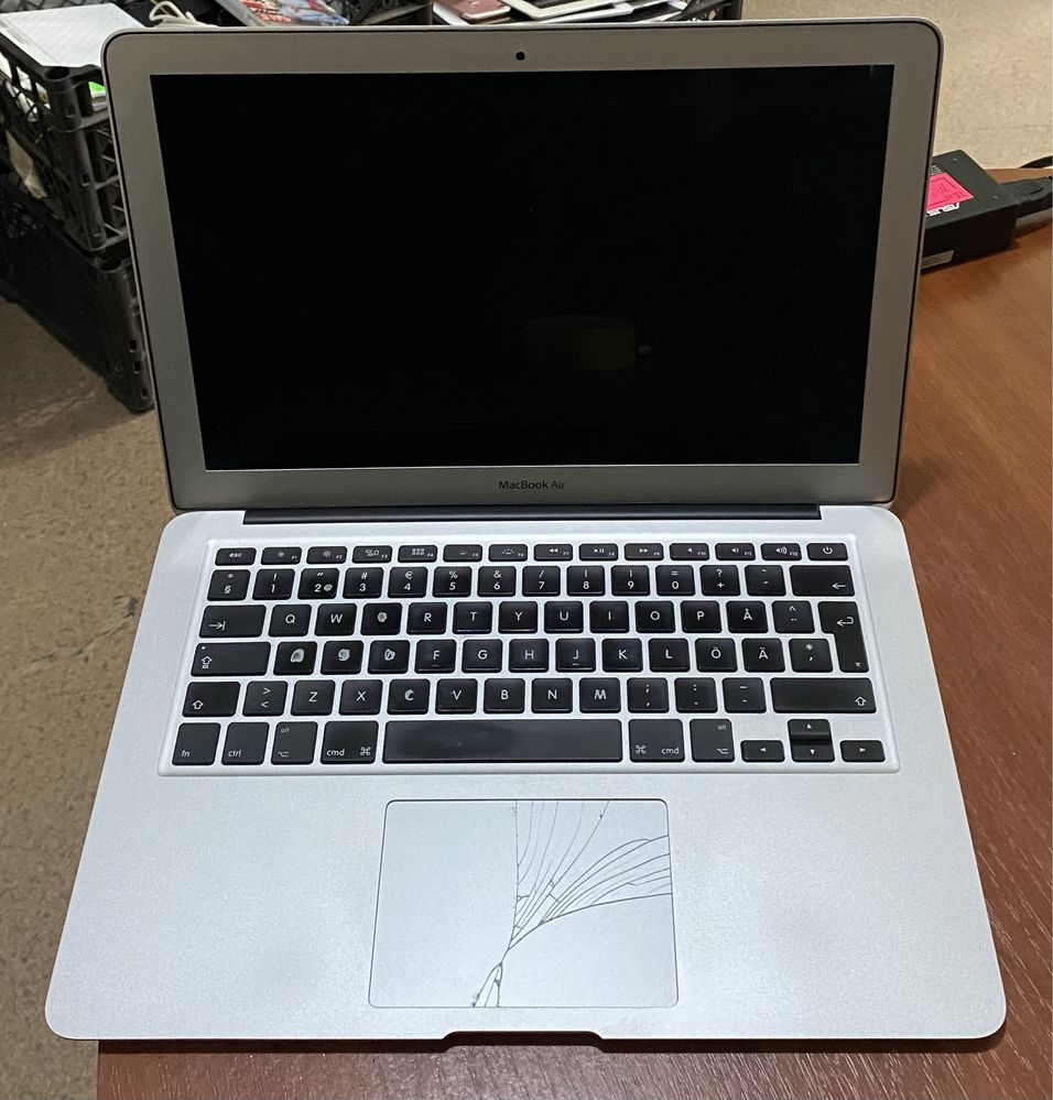 MacBook AIR A1369 13.3"/4GB RAM/120GB SSD! I-5CPU! N1282