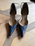 Buty szpilki Vera Gomma niebieskie rozm.38