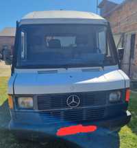 Mercedes-Benz 208 2.3 diesel