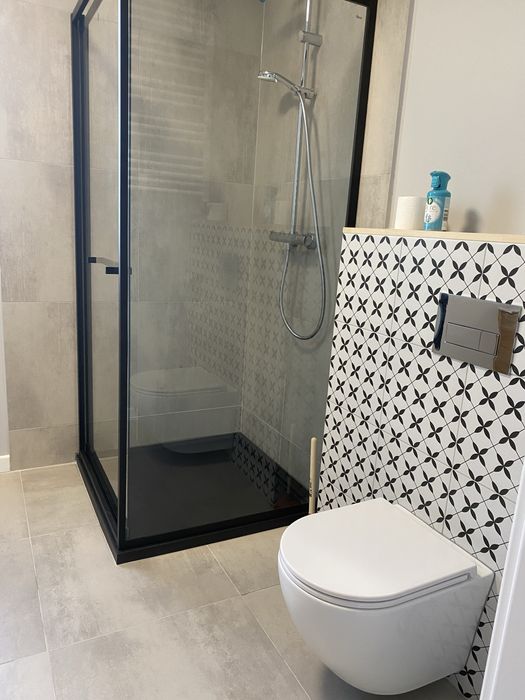 Złota Rączka Glazurnik Remonty Wykończenia Balkony Warszawa i Okolice