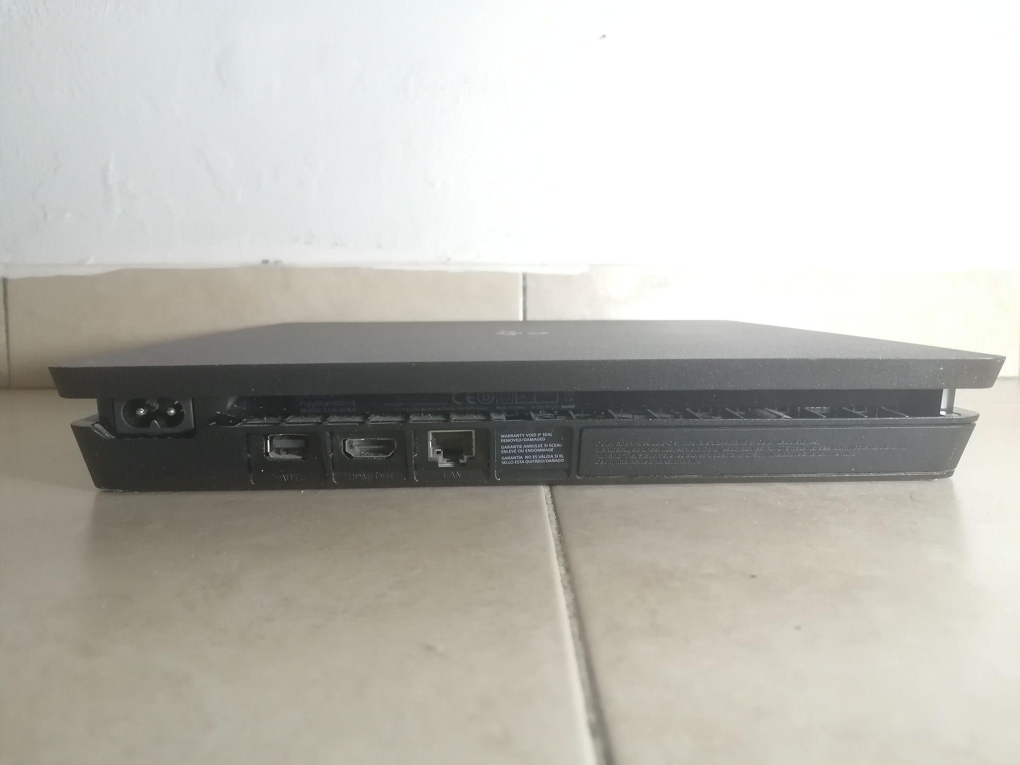 Vendo/troco PlayStation por portátil ou PC