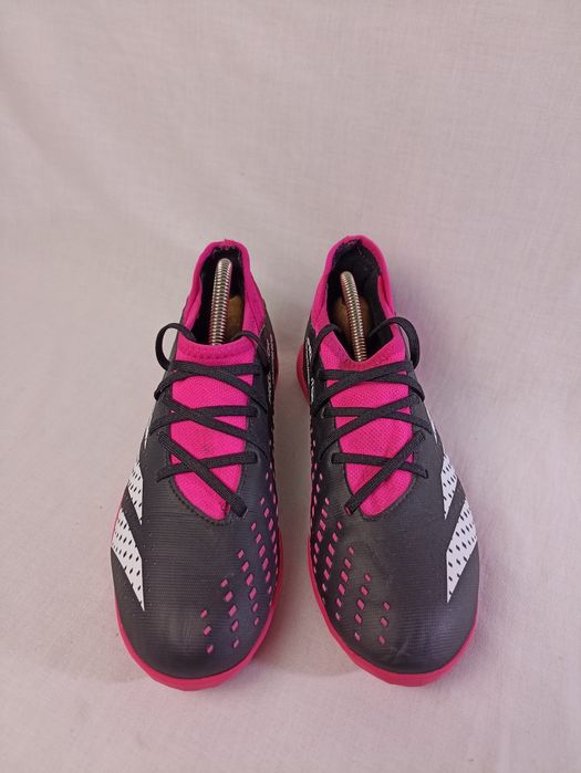 Сороконожки Adidas predator originals 36