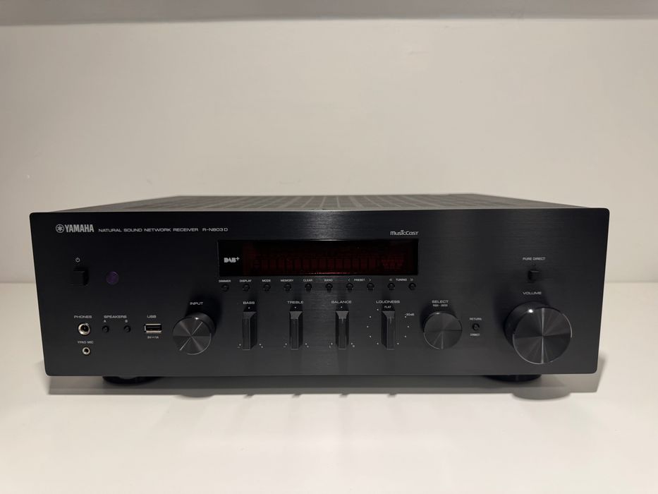Amplituner Yamaha R-N 803d