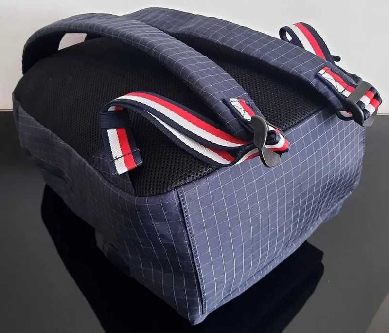 Plecak marki Tommy Hilfiger model Th Established Backpack