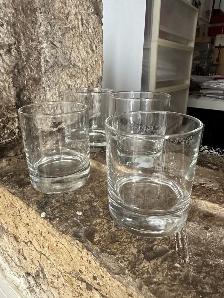 Conjunto de 4 copos para bebidas