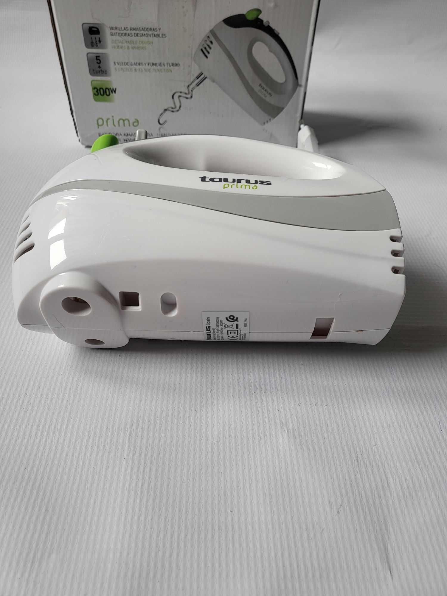 Mikser ręczny Taurus 300W