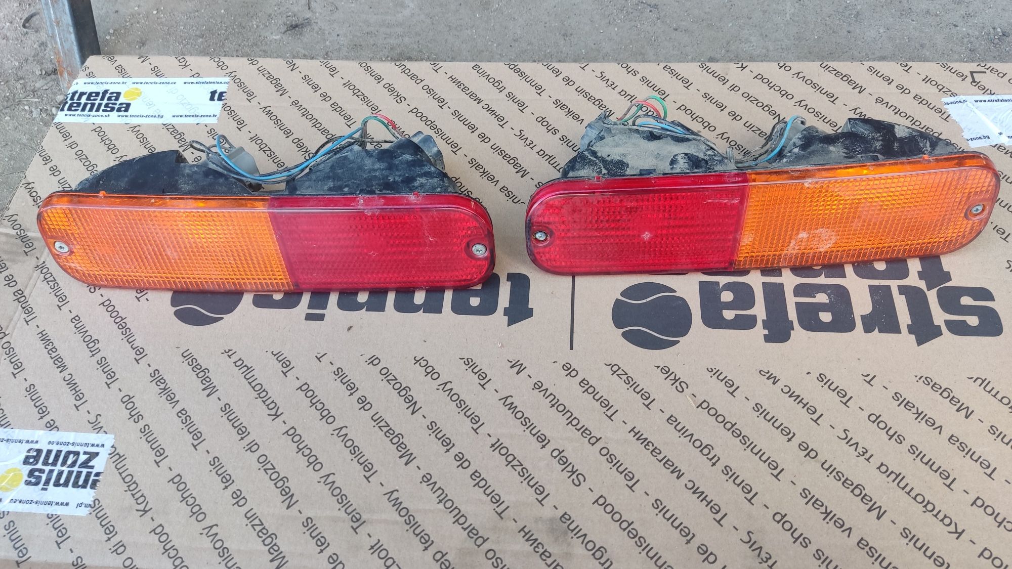 Lampa tył tylna prawa lewa Freelander I przedlift