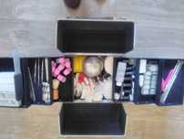Mala manicure e pedicure + artigos de unhas