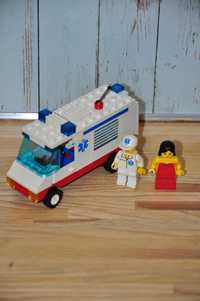 Z0156. Zestaw LEGO Town 6666-1 Ambulance