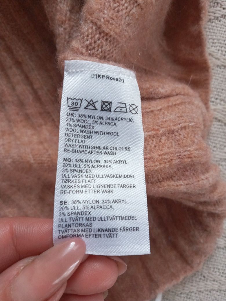 PROMOCJA Sweterkowa sukienka z wełną I alpaką XL brudnego różu